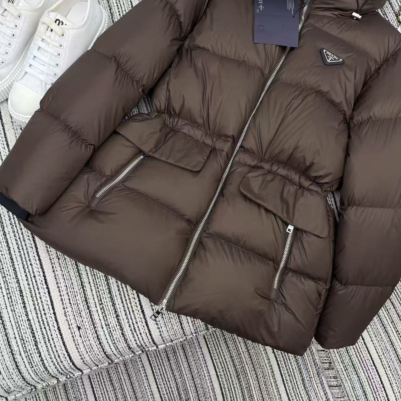 Nanyou Damkläder 2025 Höst och Vinter Hooded Vindtät dunjacka Dam dragsko Midja Skinny 90 White Goose Down Vinterkläder
