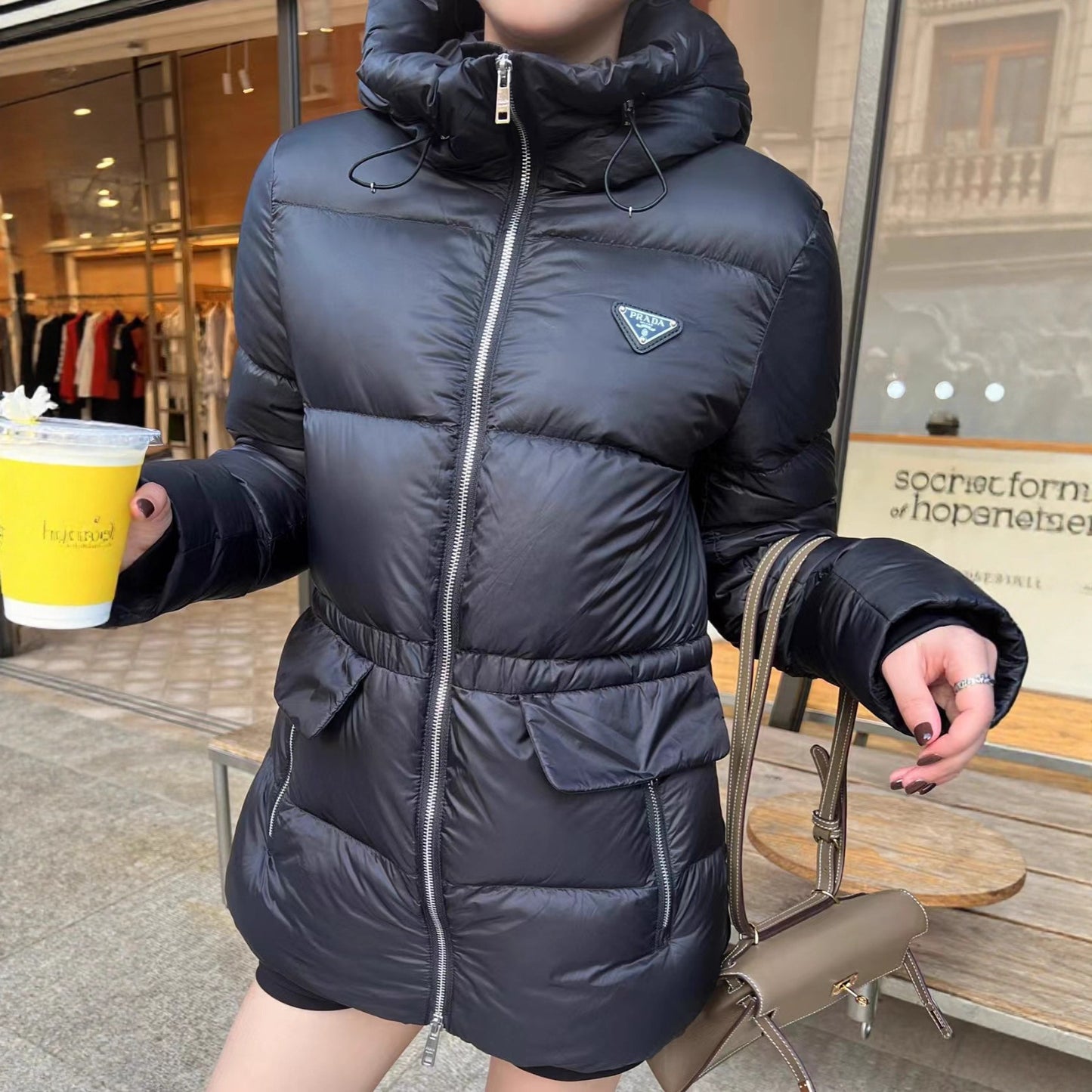 Nanyou Damkläder 2025 Höst och Vinter Hooded Vindtät dunjacka Dam dragsko Midja Skinny 90 White Goose Down Vinterkläder