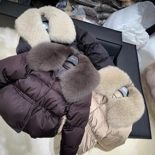 Spot kvinnors vinter explosion kort midja räv hår stor päls krage dunjacka kvinnors koreanska version lös kappa kvinnor