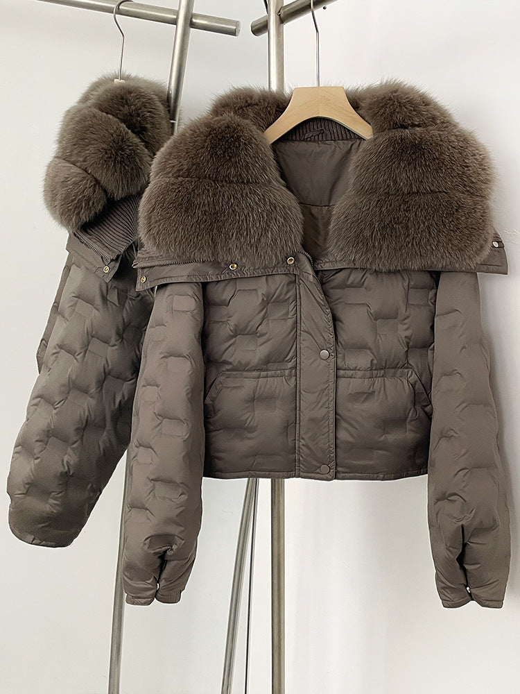 Super snygg koreansk version av storhårig kavaj kort dunjacka för kvinnors vinter explosion geometriska mönster design vit anka dunjacka